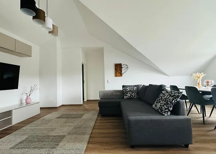 Wunderschoene Moderne Wohnung Mit 2 Schlafzimmern