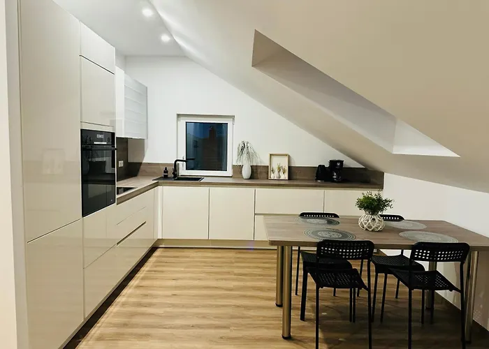 Wunderschoene Moderne Wohnung Mit 2 Schlafzimmern